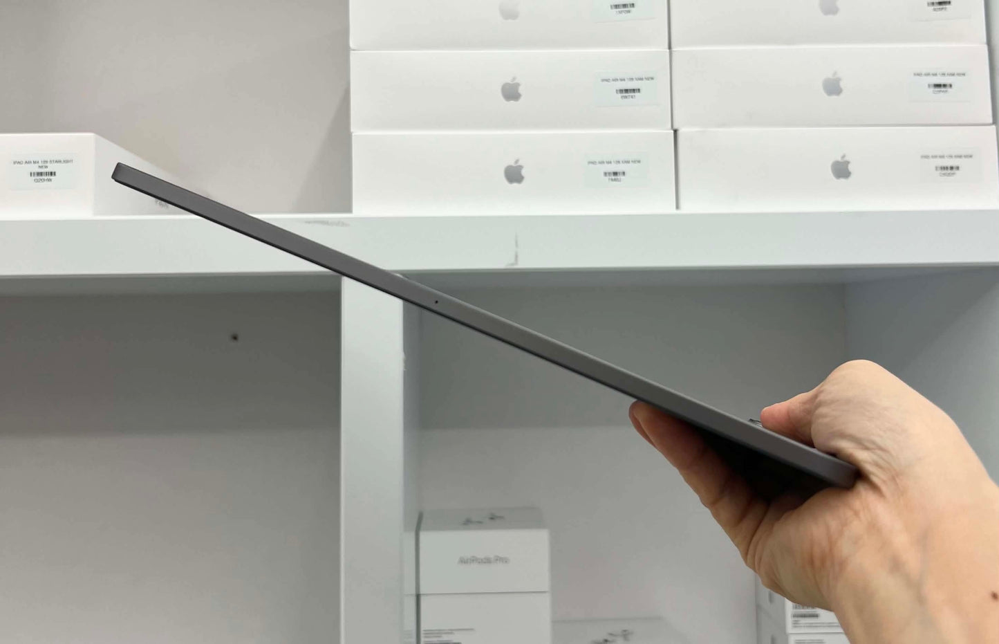 IPad Pro 2020 bản 128GB Màu xám - Pin 89% - APTRF  - a - Teku