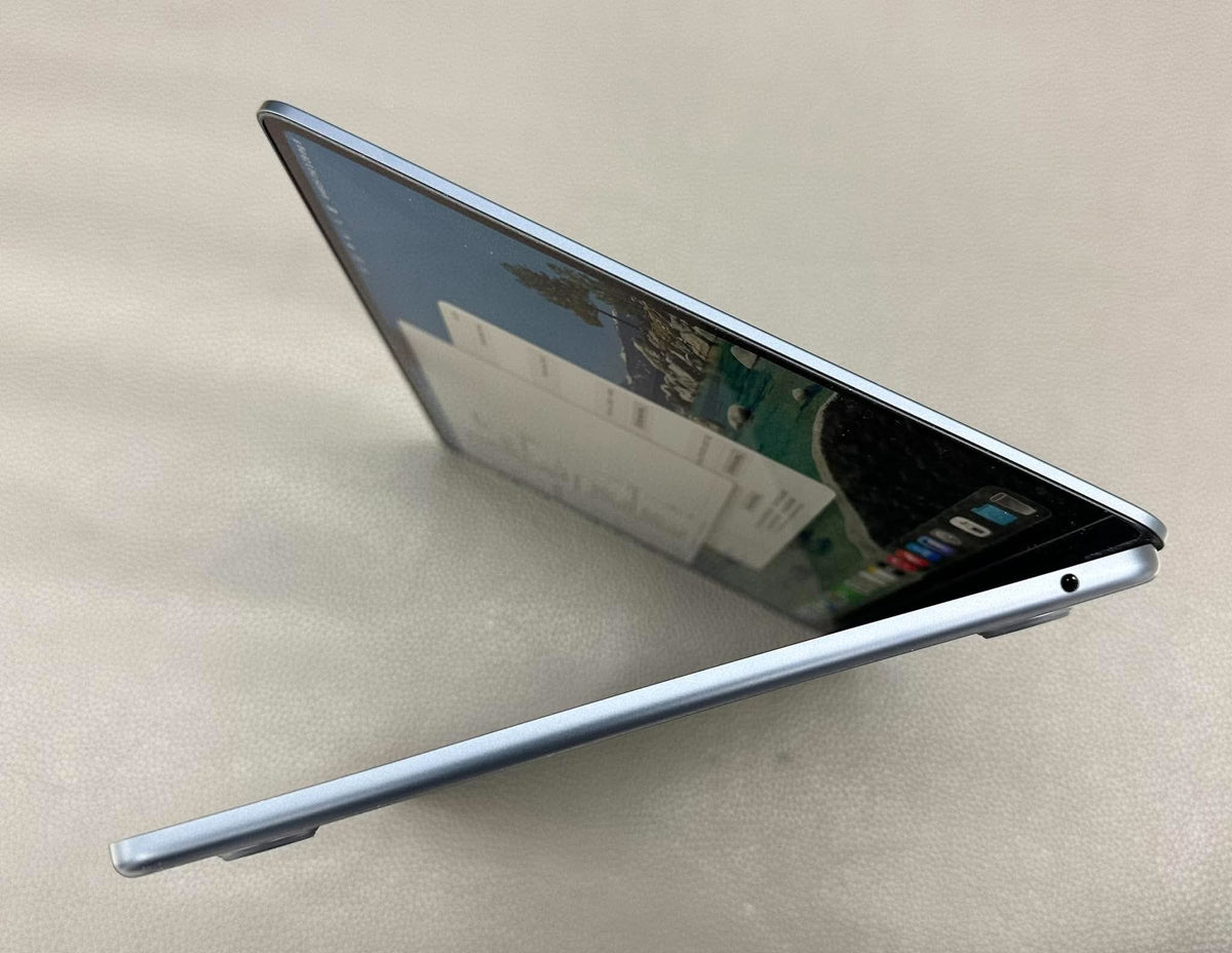 MacBook Air M2 bản 8GB/256GB Màu xanh đen - Pin 96% -RC9NK