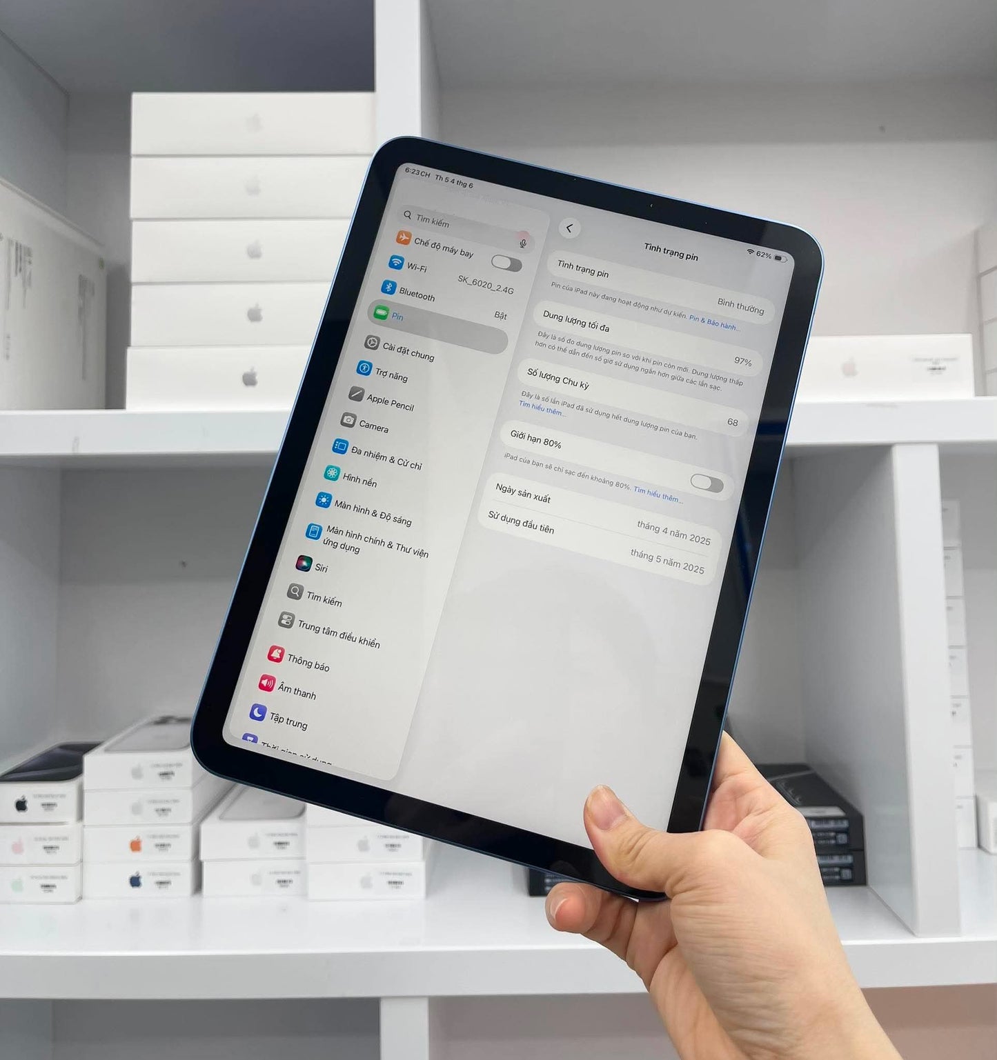 IPad Gen 11 bản 256 Màu Xanh dương - Pin 97% - R9VQV