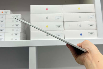IPAD PRO M5 256 BAC - Pin 100% sạc 9 lần -  HQWFR