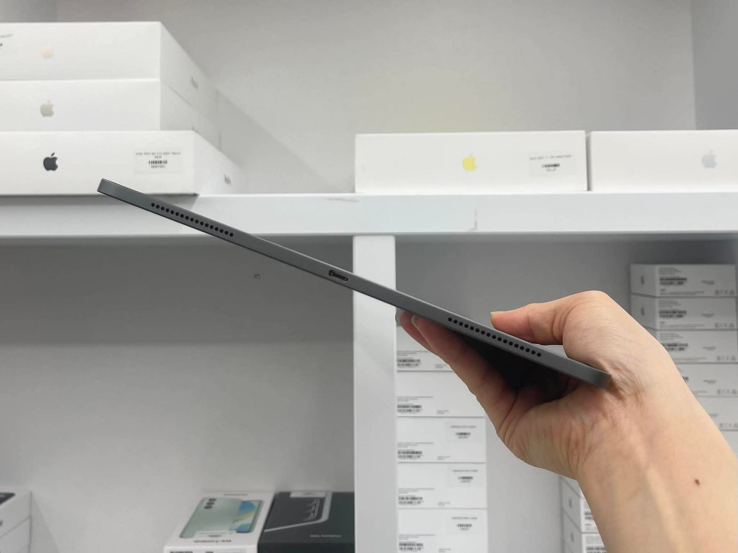 IPad Pro 2020 bản 256GB Màu xám 12.9 inch - Pin 86% - TNR71 A-