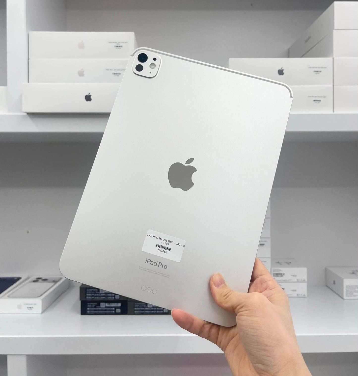 IPad Pro M4 256 màu Bạc - Pin 100% sạc 0 lần - N4M42