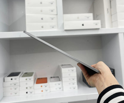 IPad Air 6 bản 128GB Màu xám - Pin 90% - 2MPY4 A-*