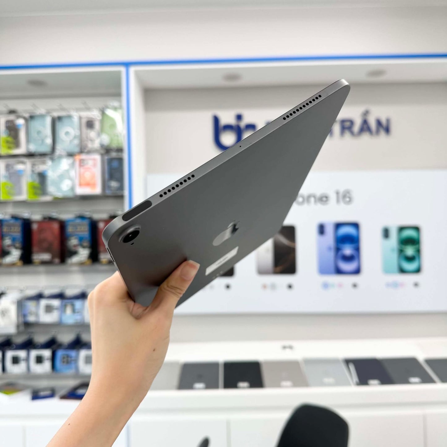 Ipad Air 5 64gb Màu Xám - Pin 84% - VW7F7