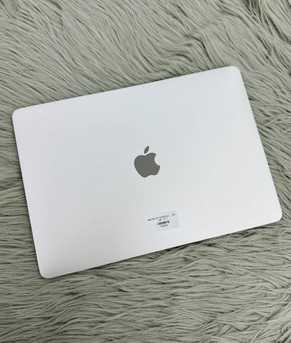 MacBook Pro M1 bản 8gb/256gb Màu bạc - Pin 100% - VSQ05 - A- *