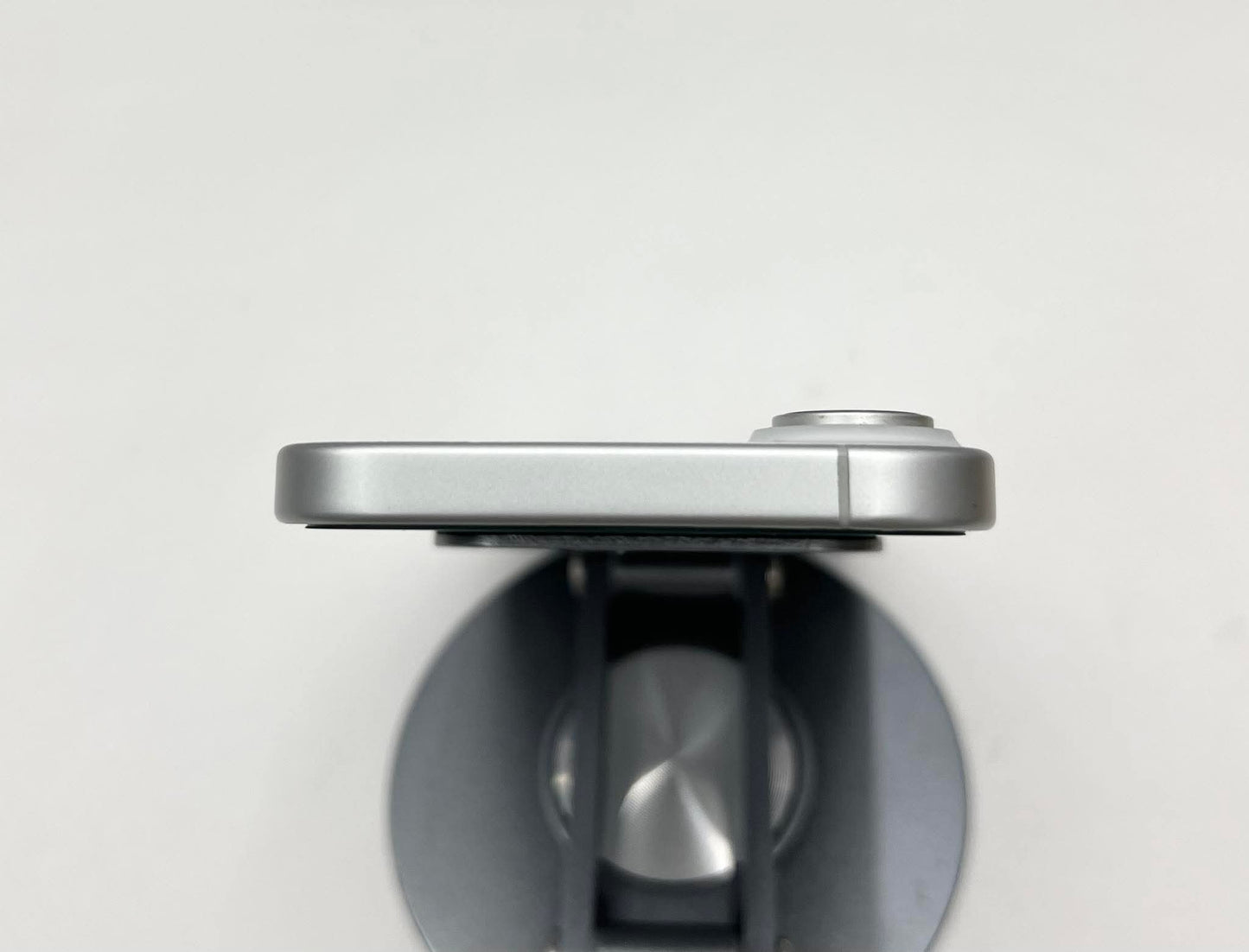 Iphone 16 128 Màu Trắng - Pin 88% - 69330 - a-*