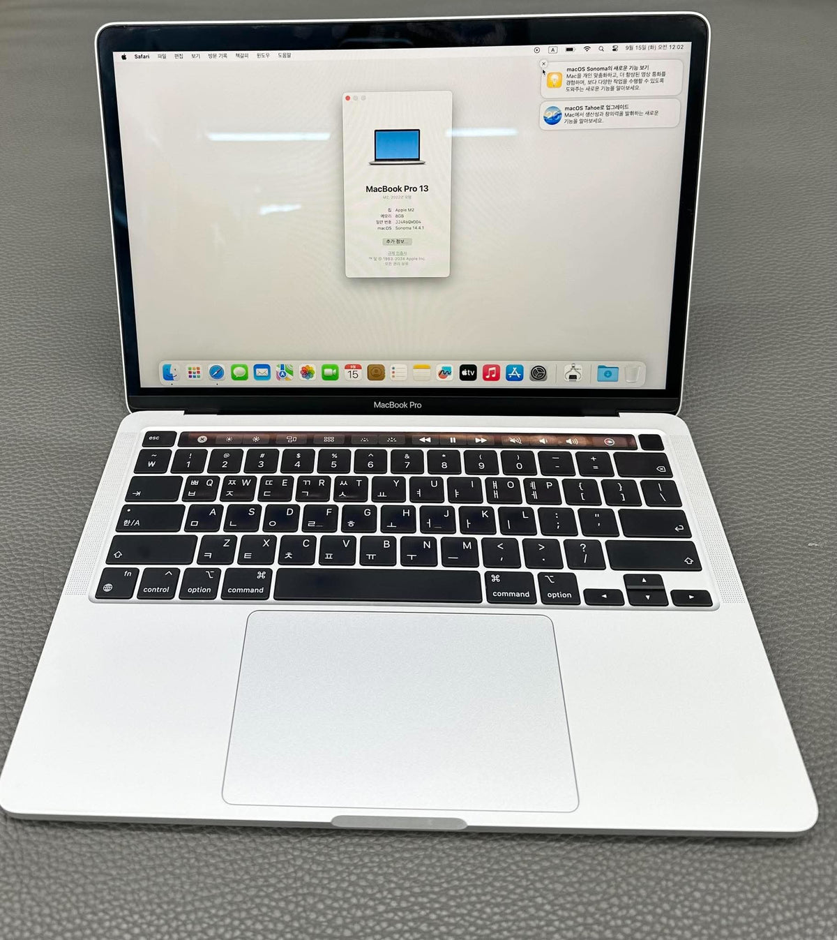 MacBook Pro M2 bản 8/256 màu Bạc full box- Pin 98% - QWDD4 - a-