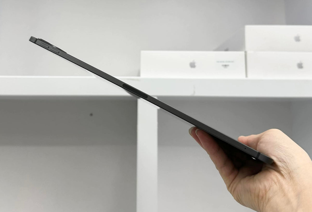 IPad Pro M4 256 màu Đen  - Pin 100% sạc 40 Lần - vvyjv