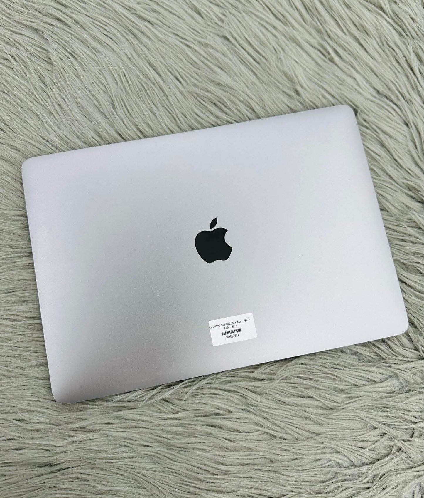 MacBook Pro M1 bản 8gb/256gb Màu xám - Pin 87% - 3BQ05D B*