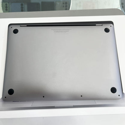 MacBook Pro 2020 8/256 Màu Xám - sạc 88 lần - K6P3XY - A- Busan