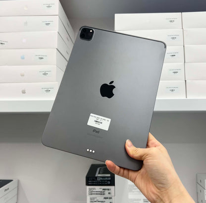 IPad Pro 2020 bản 128gb Màu xám-  Pin 84% - PPTRF - A-*