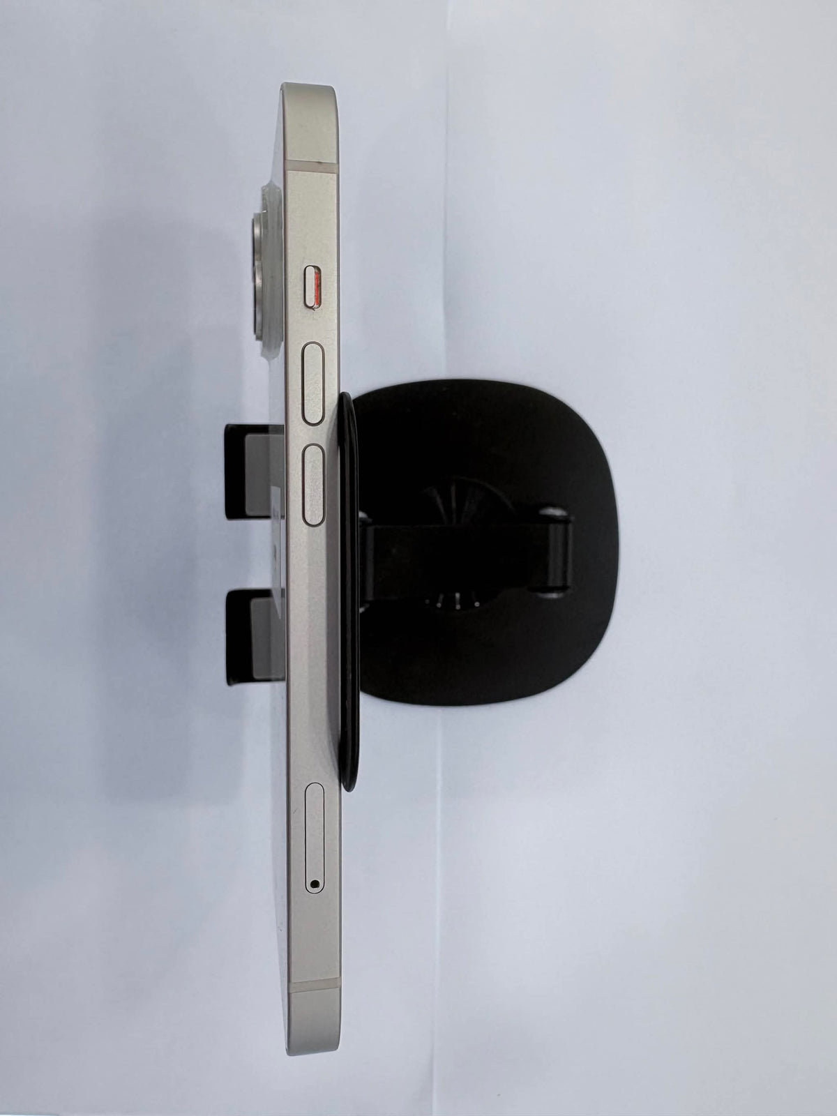 IPhone 14 bản 128gb Màu trắng - Pin 92% - 81180 Busan