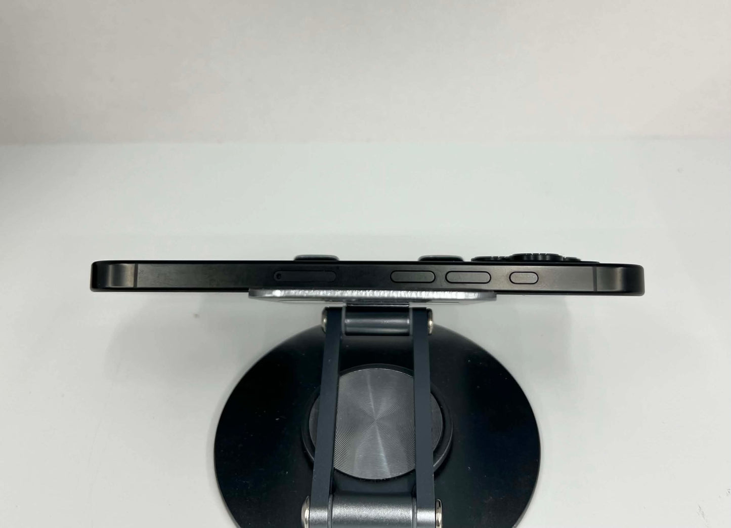 IPhone 16 Pro 128GB màu đen - Pin 93% - 27321 - A-