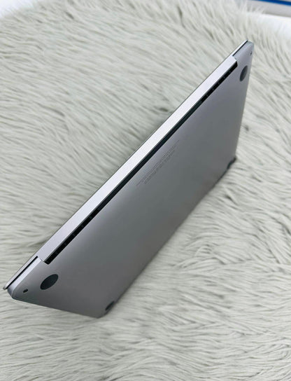 MacBook Pro M1 bản 8gb/256gb Màu xám - Pin 92% - Z6Q05D B* Teku