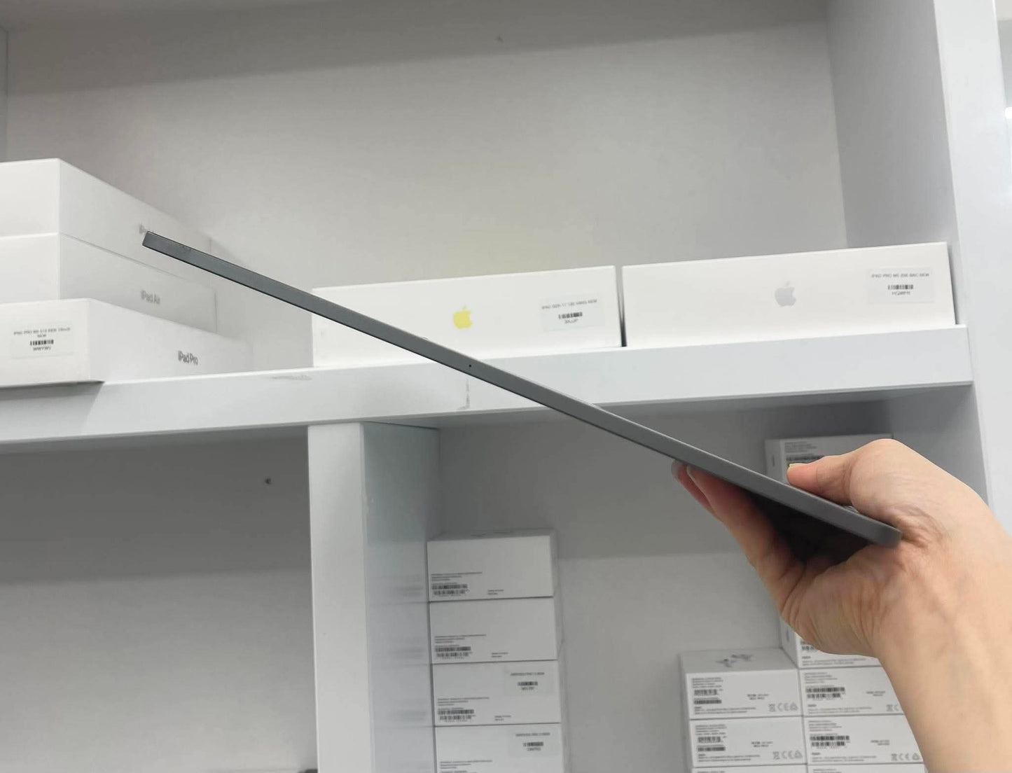 IPad Pro 2020 bản 128GB Màu xám 12.9 inch - Pin 88% - 9PV03 A-*