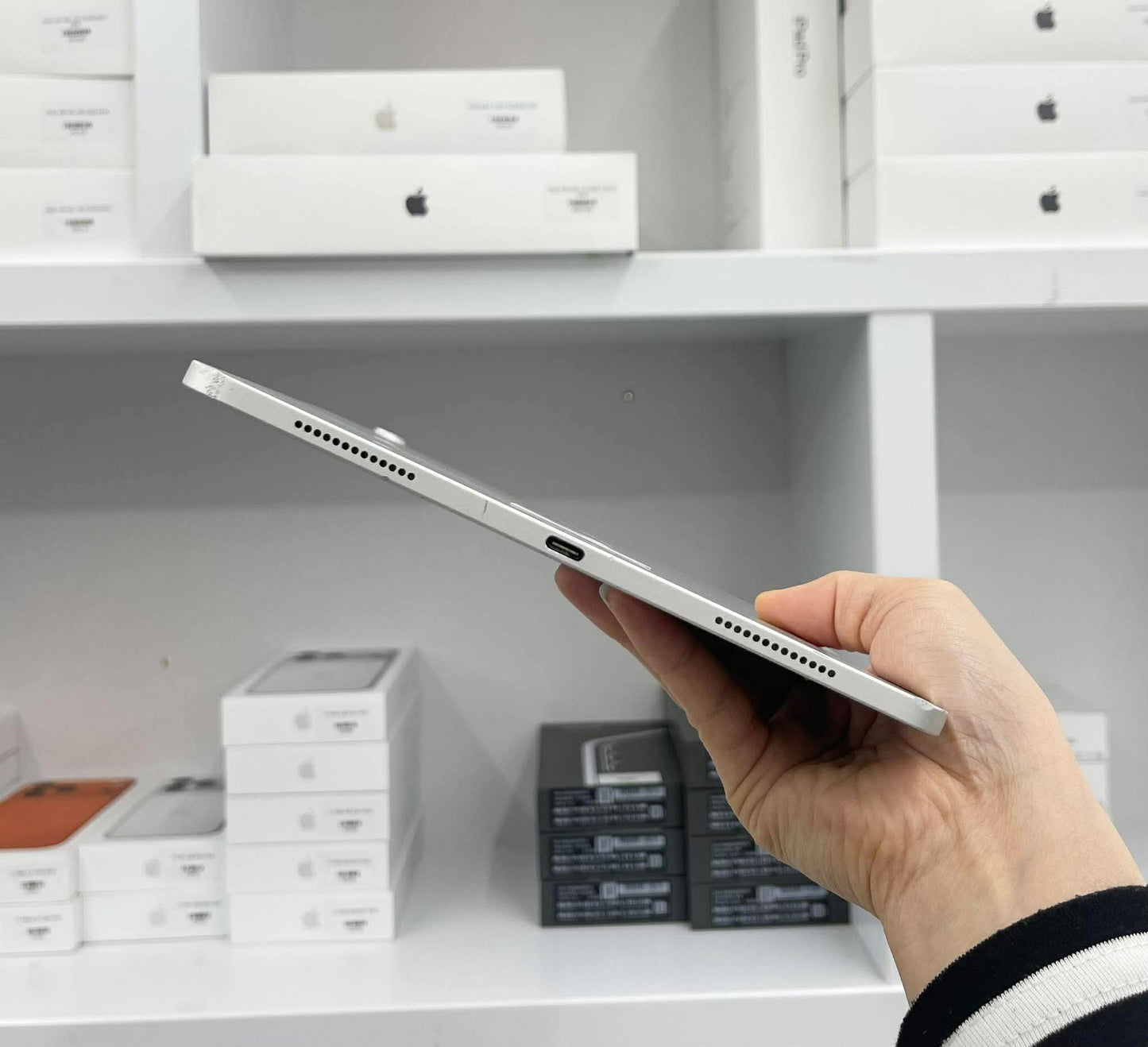 IPad Pro 2018 bản 64GB Màu bạc bản sim - Pin 88% - 6KD6k B*
