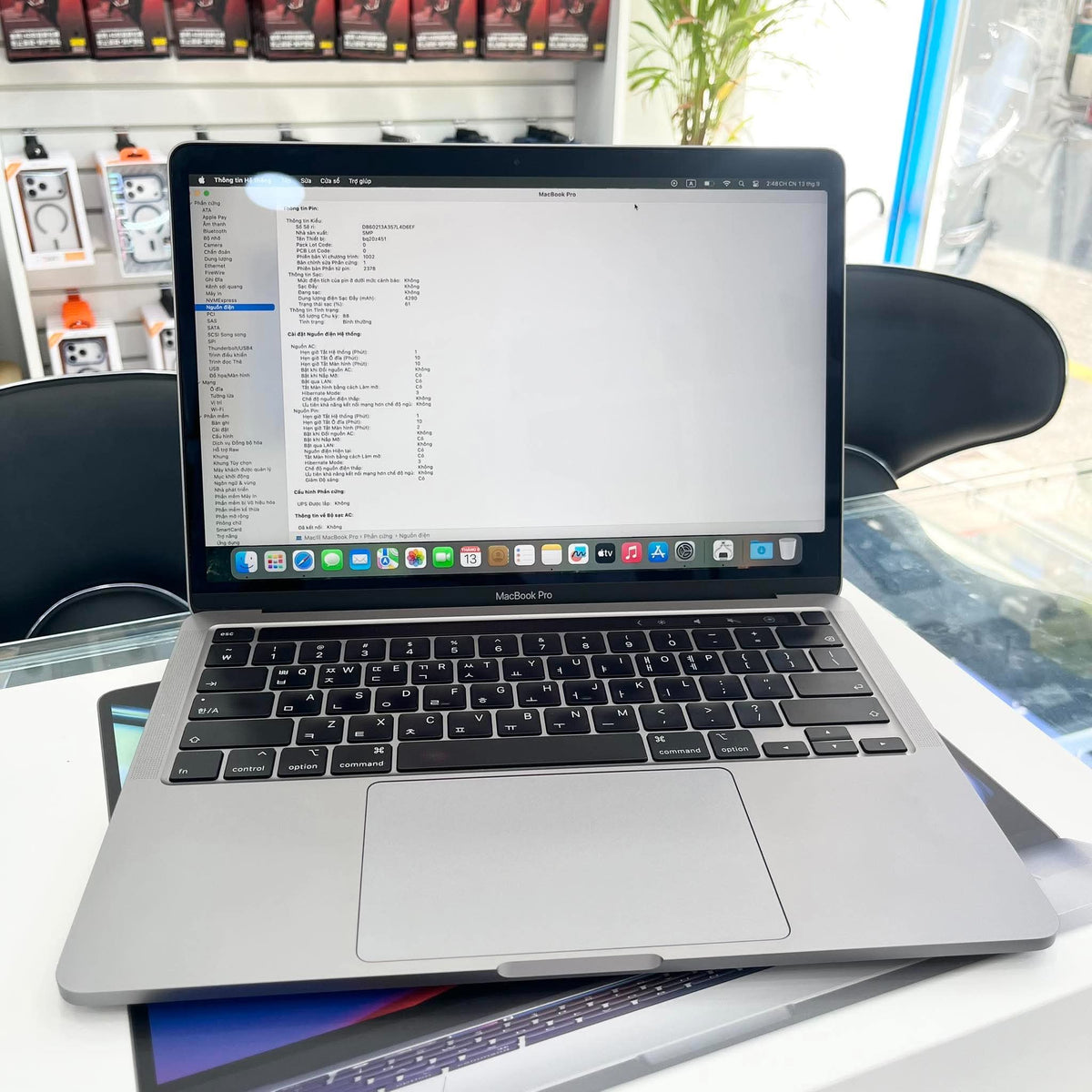 MacBook Pro 2020 8/256 Màu Xám - sạc 88 lần - K6P3XY - A- Busan