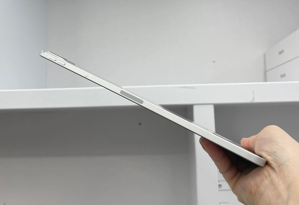 IPad Pro M2 bản 128gb Màu Bạc - Pin 98% - 2YV6W  A-*