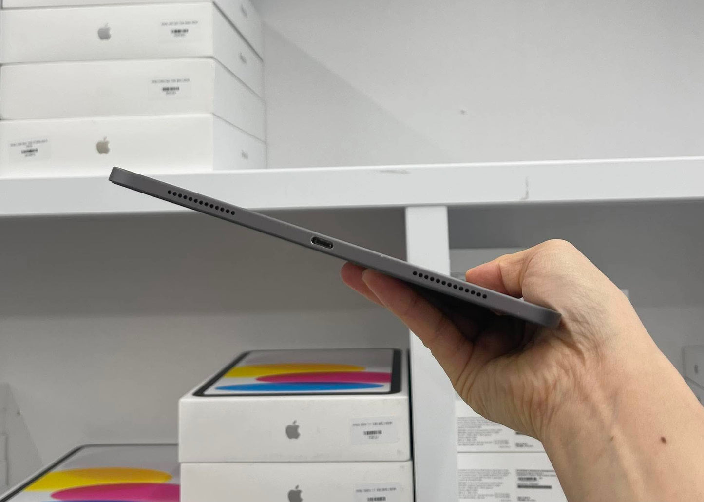IPad Pro 2020 bản 128gb Màu xám - Pin 84% - ZPTRF  A-