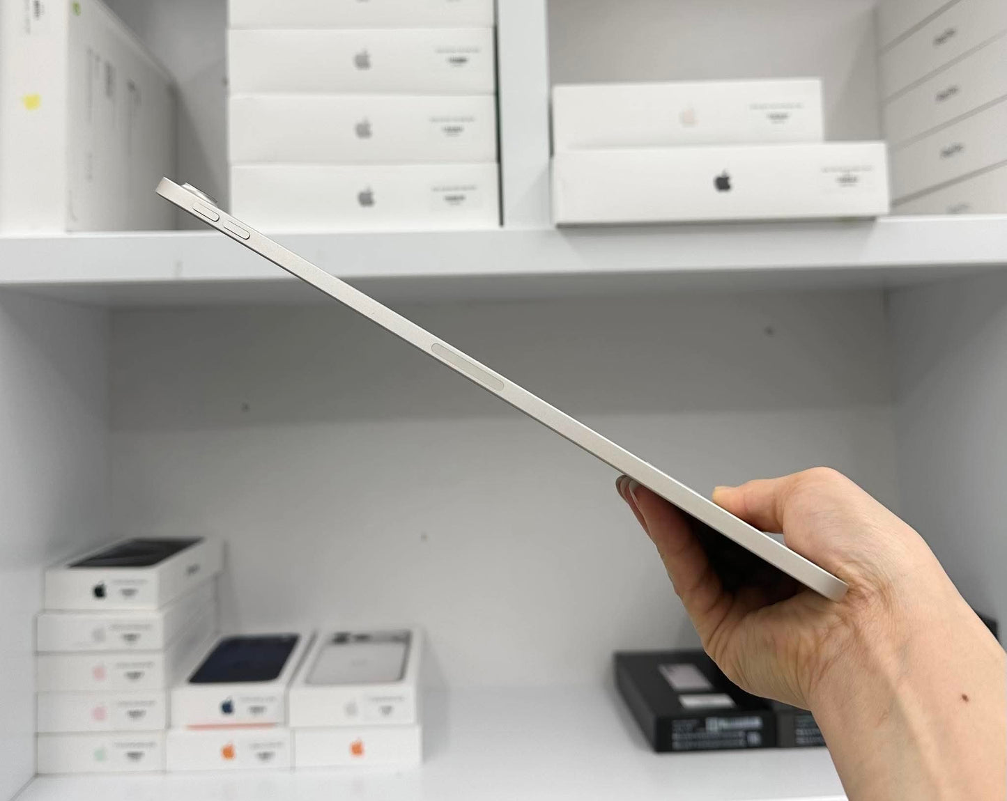 IPad Air 6 bản 128GB Màu Starlight - Pin 87% - N9WMY