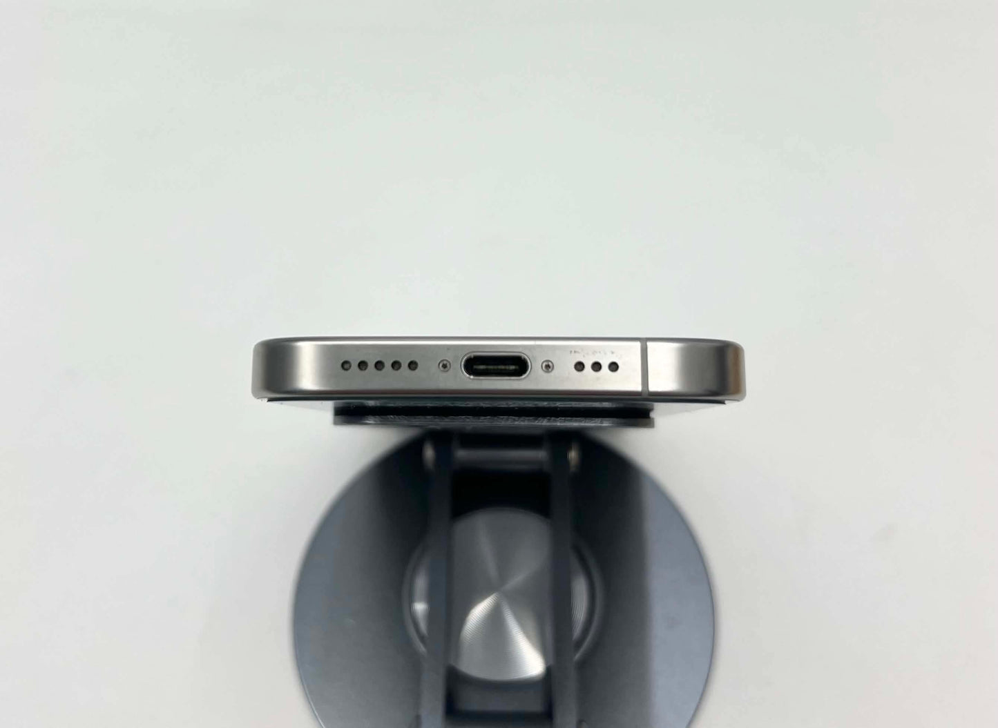 IPhone 15 Pro 128gb Màu trắng  - pin 88% - 43930- a-