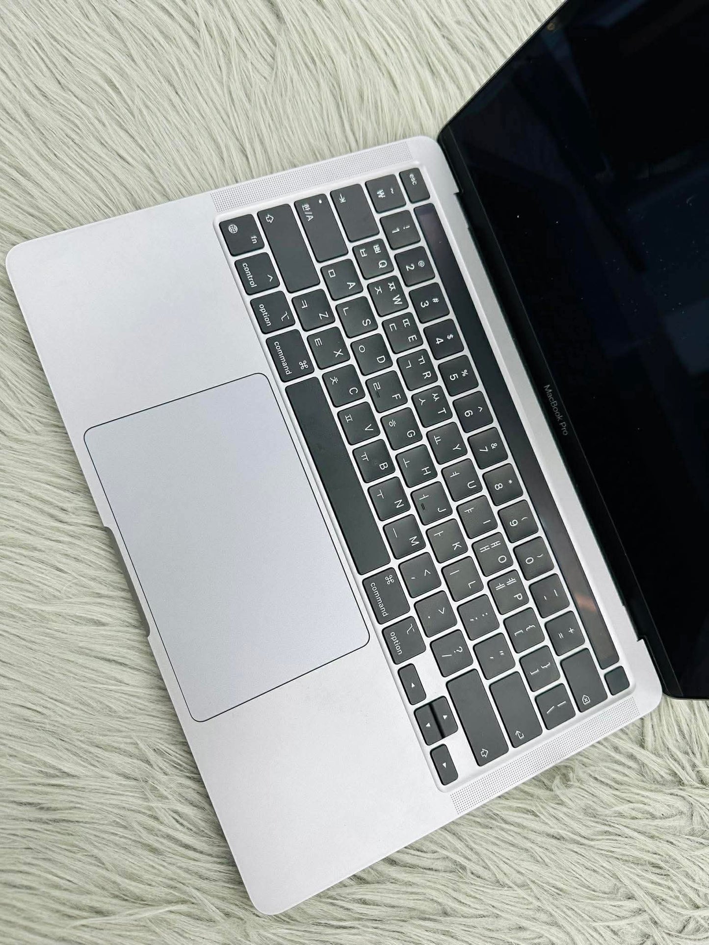 MacBook Pro M1 bản 8gb/256gb Màu xám - Pin 83% - 28Q05D - A-