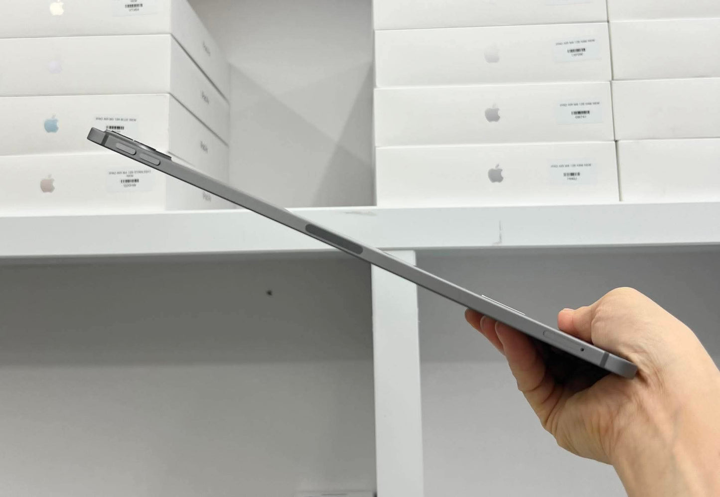 IPad Pro M2 bản 256GB Màu xám bản Sim - Pin 95% - 4FX76