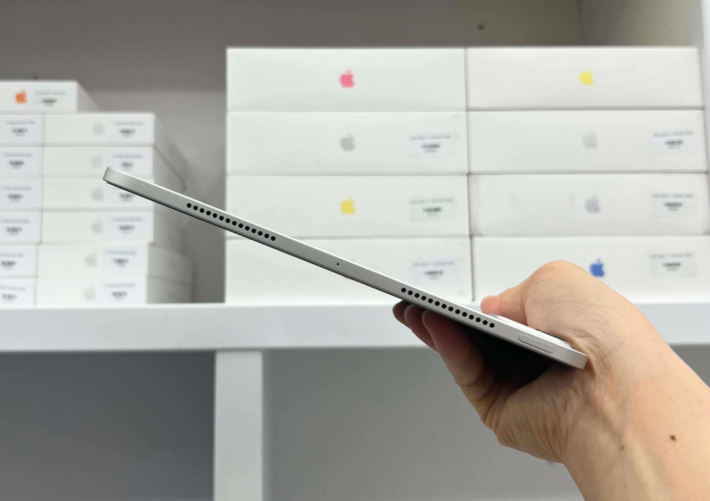 IPAD PRO M5 256 BAC - Pin 100% sạc 9 lần -  HQWFR