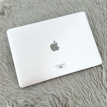 MacBook Pro 2020 8/256 màu bạc - sạc 171l - JP3Y1 A-