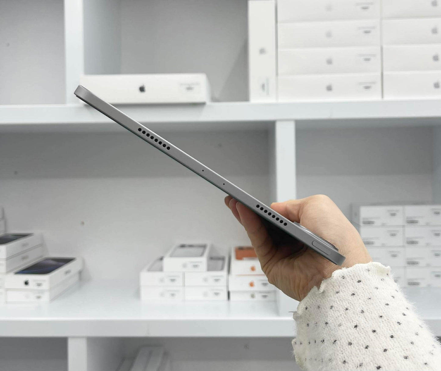 IPad Pro M2 bản 128GB Màu xám - Pin 88% - JHNHP A-