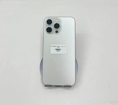 IPhone 15 Promax 256gb Màu Trắng - Pin 100% sạc 2 lần - 98489
