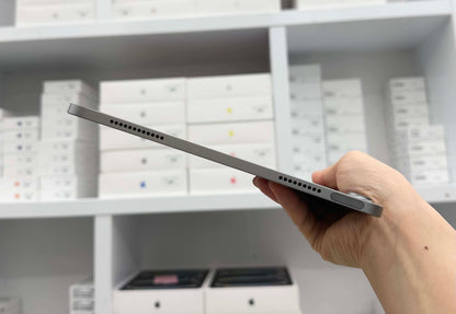 IPad Air 6 bản 256GB Màu xám - Pin 93% - 3WK1G - A-*