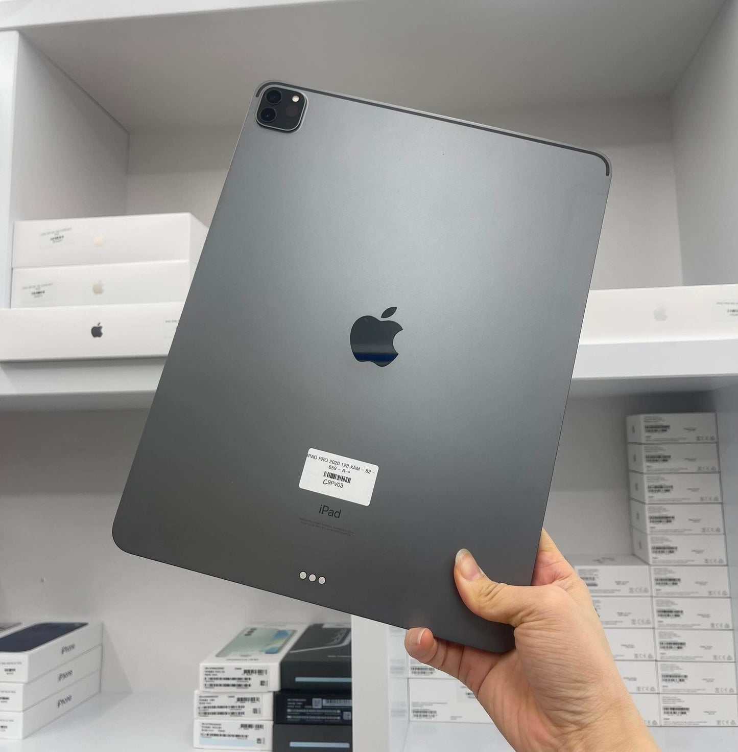 IPad Pro 2020 bản 128GB Màu xám 12.9 inch - Pin 82% - C9PV03 A-*