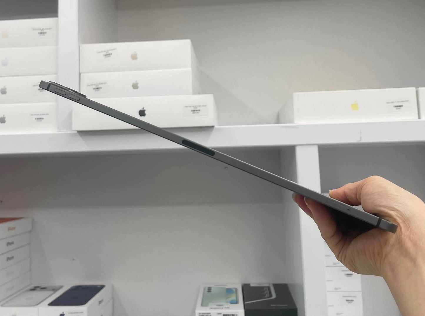 IPad Pro 2020 bản 128GB Màu xám 12.9 inch - Pin 87% - GPV1P A-*