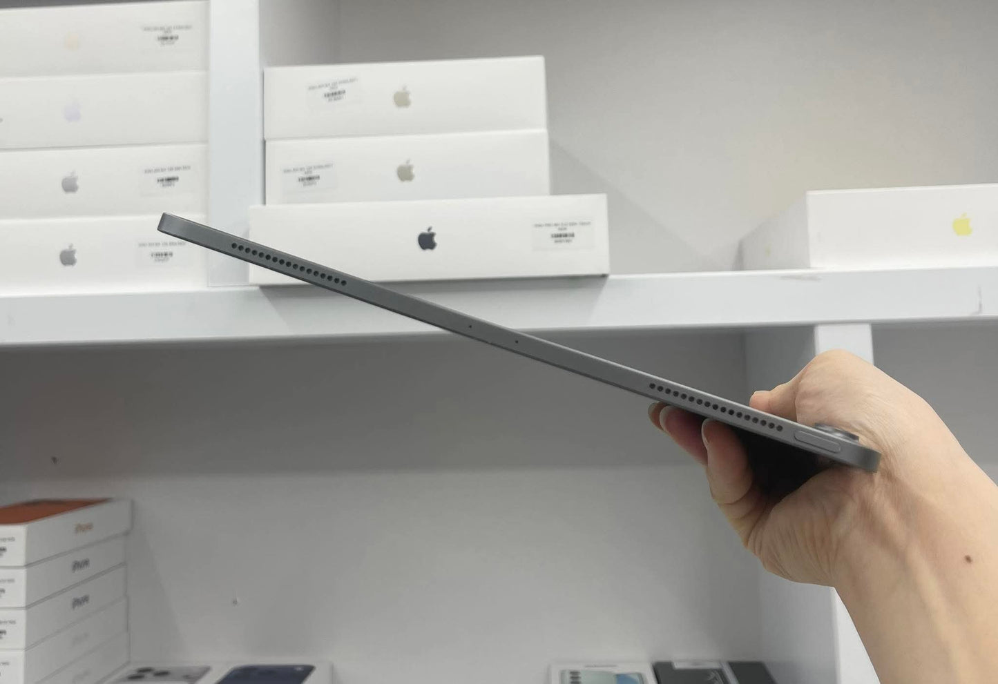 IPad Pro 2018 bản 64GB Màu xám 12.9 inch - Pin 88% - QK7M9 A-*