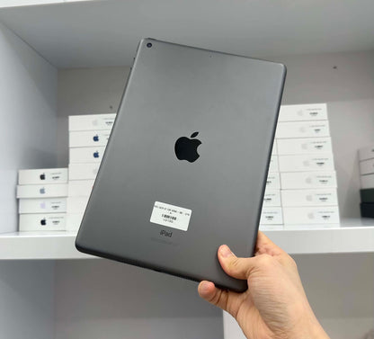 IPAD GEN 8 128GB XAM - Pin 95% - LQ1GG A-*