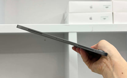 IPad Pro 2018 bản 64GB Màu xám - Pin 85% - 7kd6j - a-* Busan
