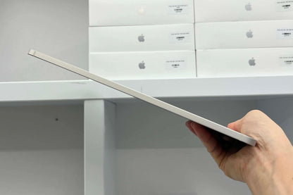 IPad Air 6 bản 128GB Màu Starlight - Pin 99% -V4PQY - a-