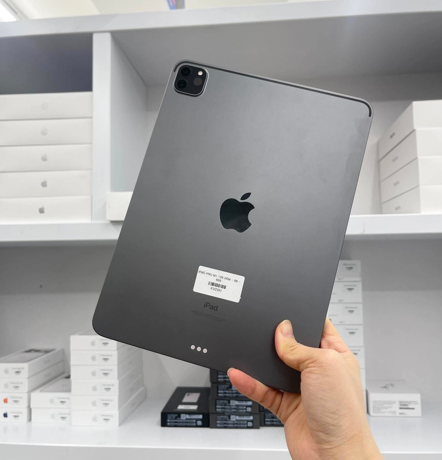 IPad Pro M1 bản 128gb Màu xám - Pin 86% - KV2XH