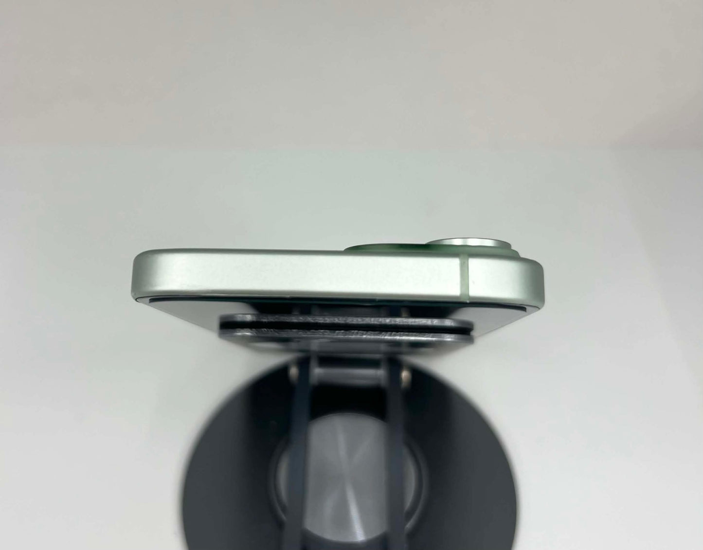 IPhone 15 bản 128gb Màu Green - 80 - 37623 - a-*