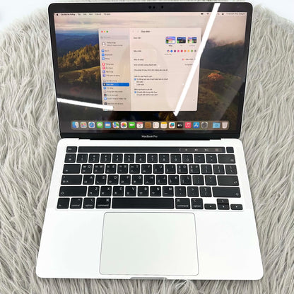 MacBook Pro 2020 8/256 màu bạc - 3P3Y1 A-