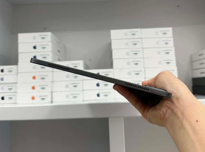 IPad Pro 2020 bản 128gb Màu xám - pin 85% - SPTRF A-*