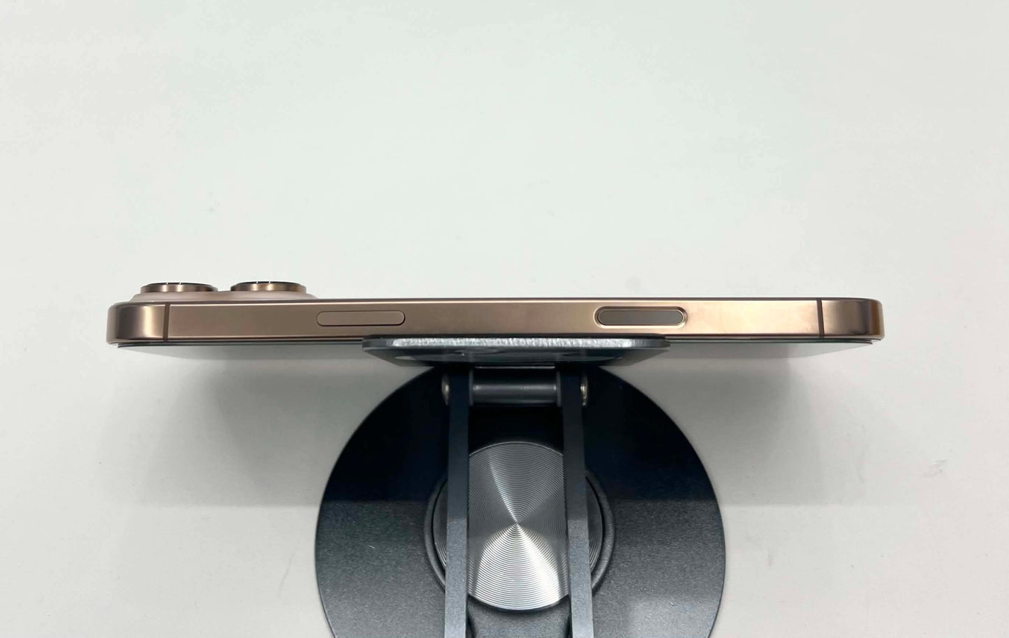 IPhone 16 ProMax 256gb Màu vàng RF- Pin 100% sạc 0 lần - 29217