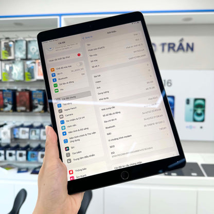 IPad Air 3 64gb Xám - Pin 81% - BLMWR A-*