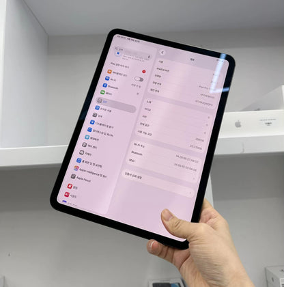 IPad Pro M4 bản 256GB Màu xám - Pin 98% -  QWQ1V