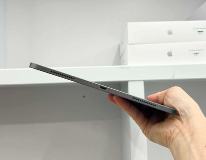 IPad Pro 2018 bản 64GB Màu xám - Pin 85% - 7kd6j - a-* Busan