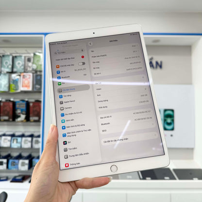 IPad Air 3 256gb Bạc - Pin 97% - 2LMPM A-*