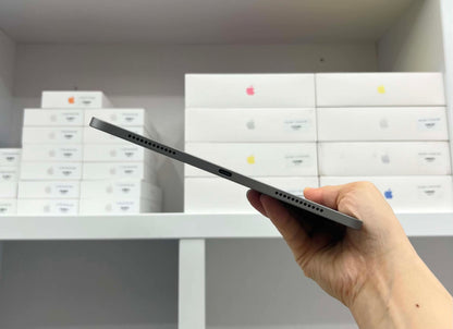 IPad Air 6 bản 128GB Màu xám - pin 97% - 5M6XL