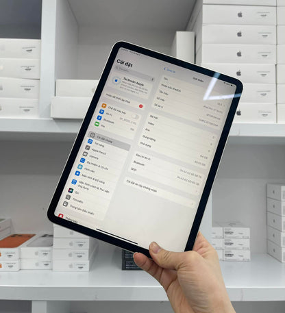 IPad Pro 2018 bản 64GB Màu bạc bản sim - Pin 88% - 6KD6k B*