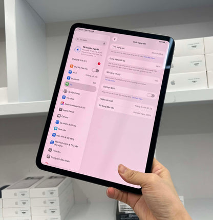 IPad Pro M4 bản 256GB Màu xám  box + sạc zin - Pin 96% - VC971 -a -